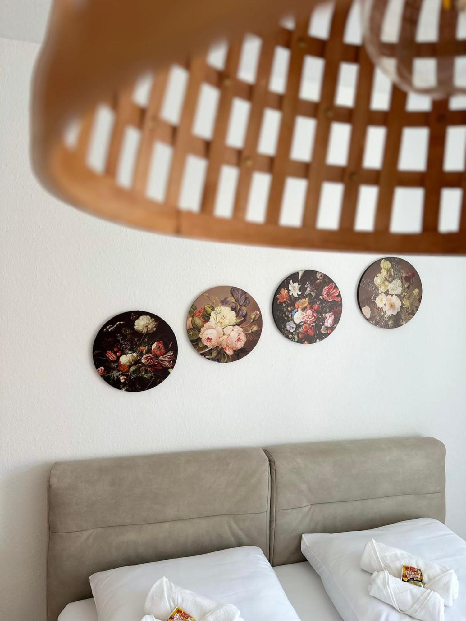 Amao-Brown I Exklusives City-Apartment I 85Qm I Privatparkplatz & Komfort I King-Size Bed ラール エクステリア 写真